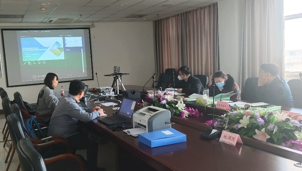 2-评审会现场.jpg
